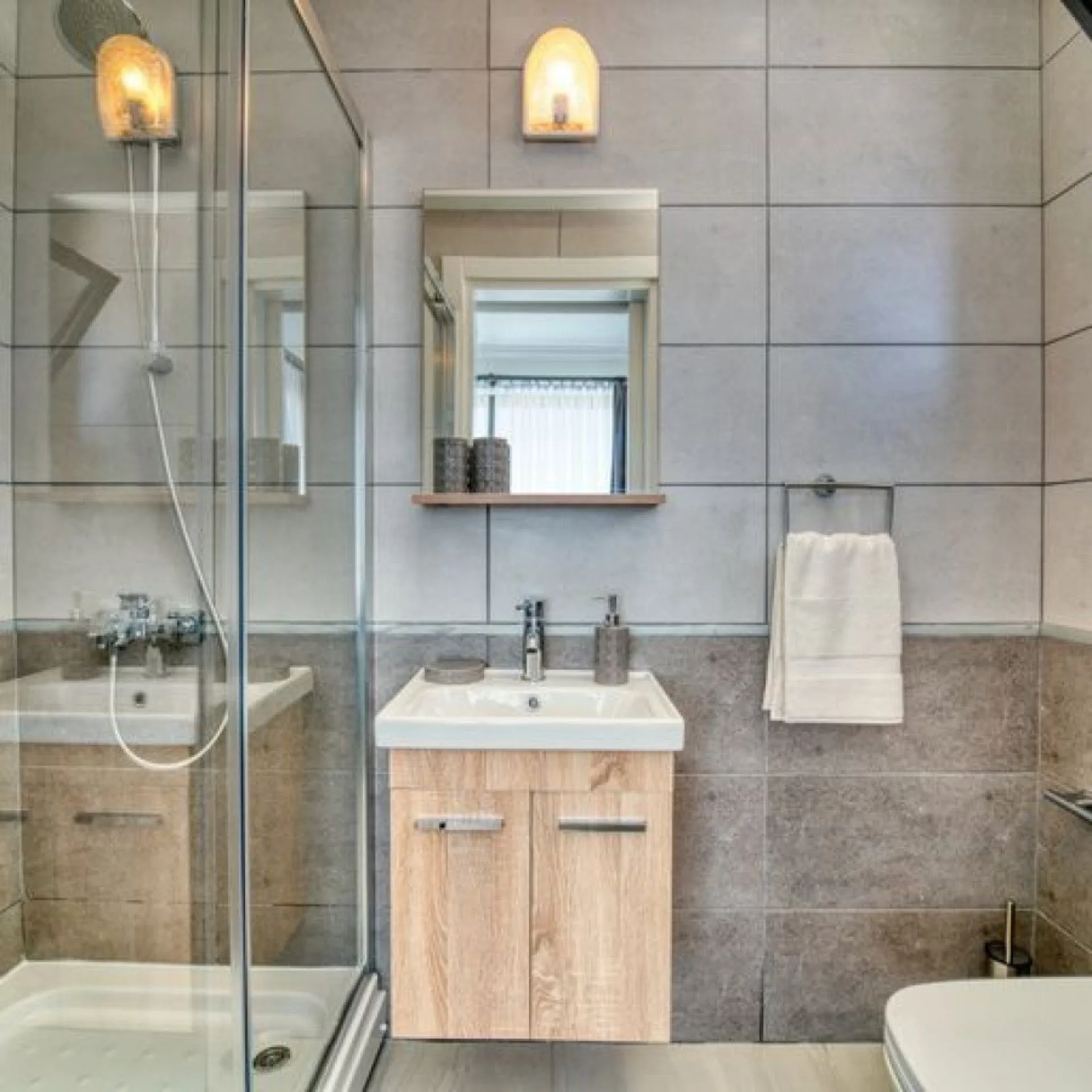 View 7