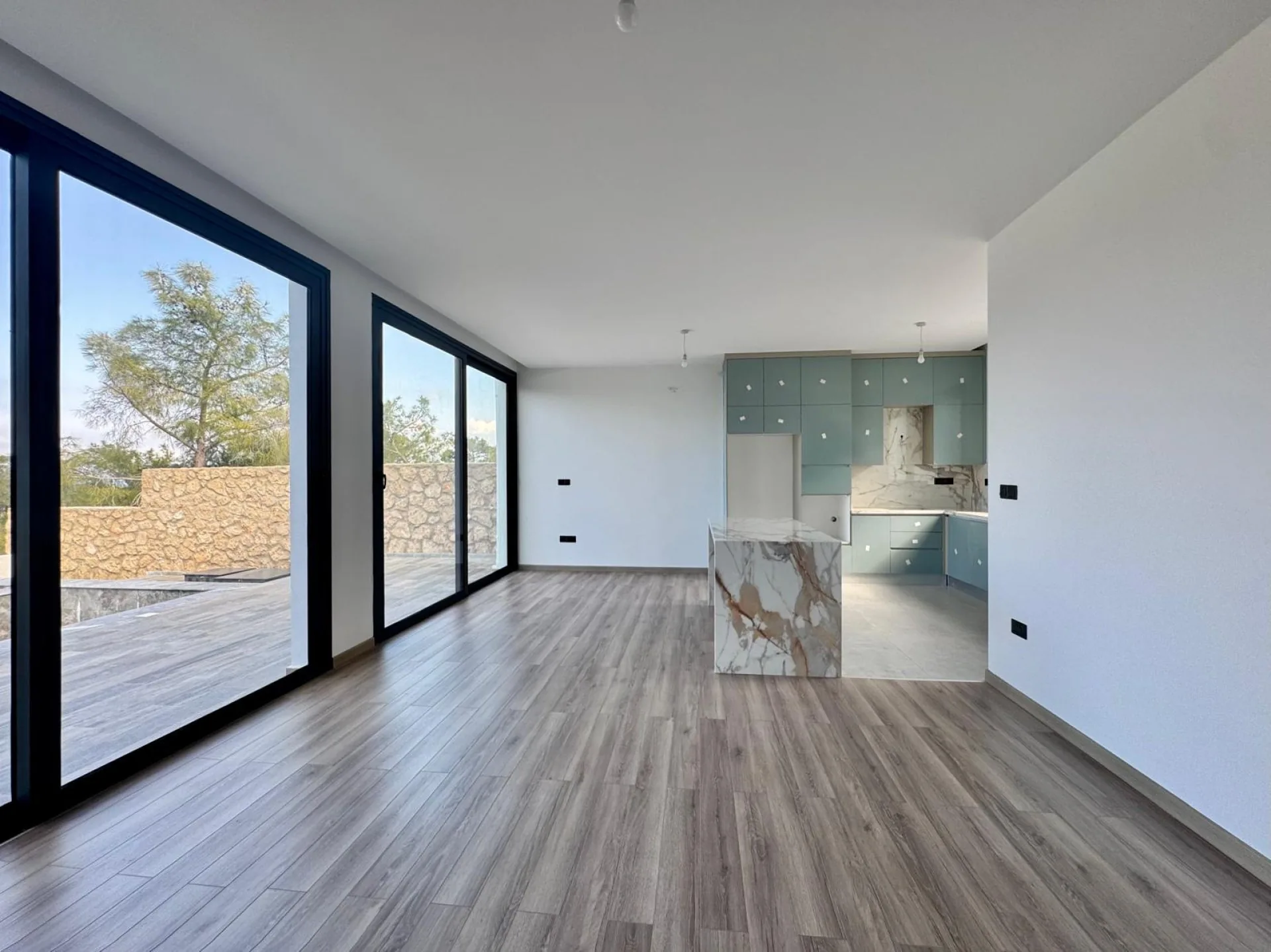 View 14