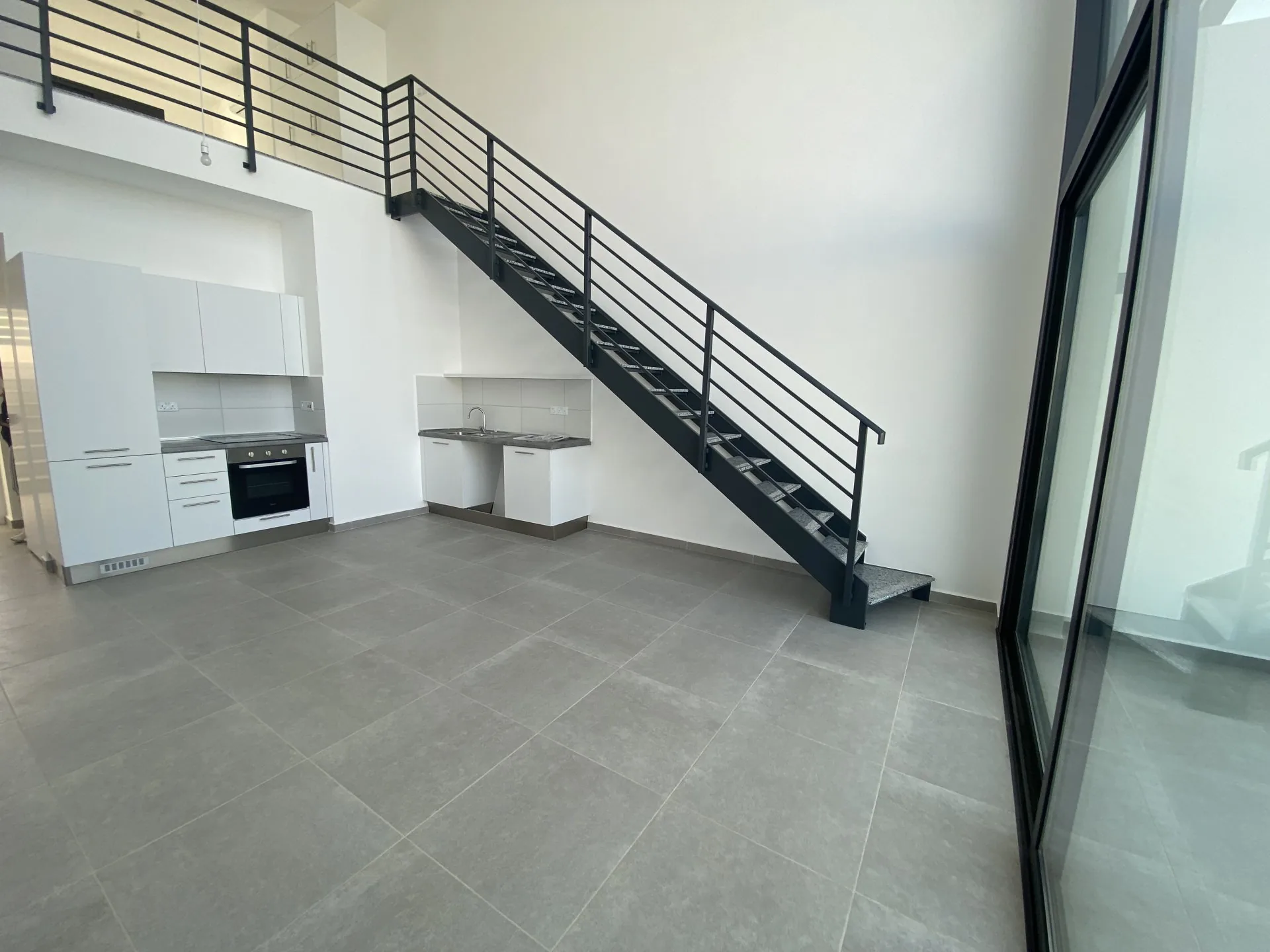 View 19