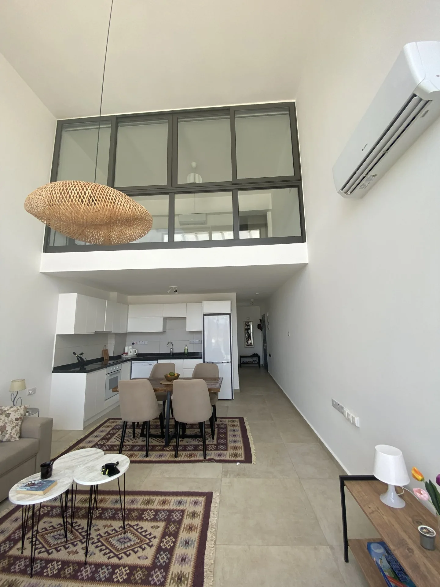 Lovely 1 Bedroom Loft Ready to move in apartment