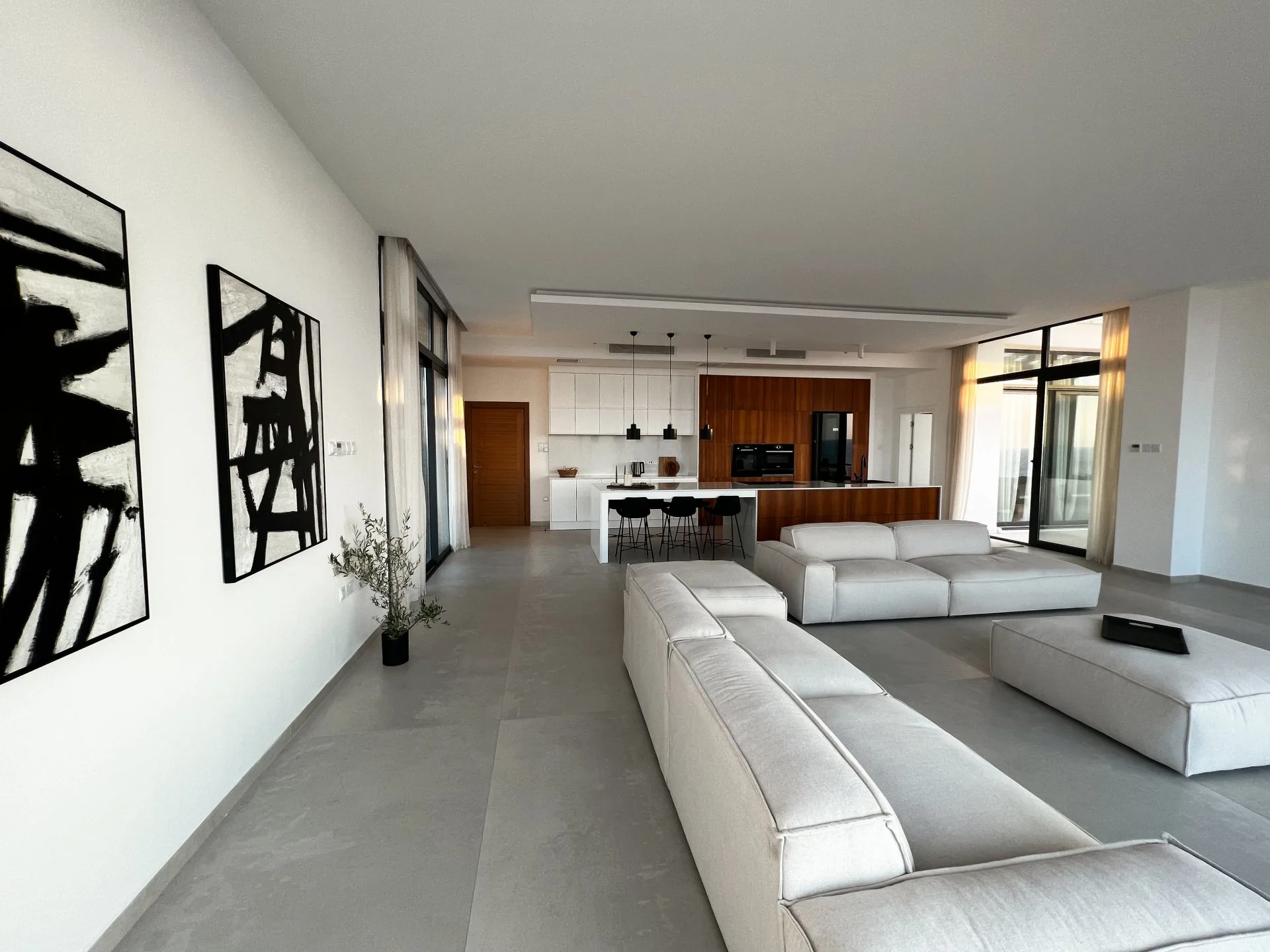 View 16