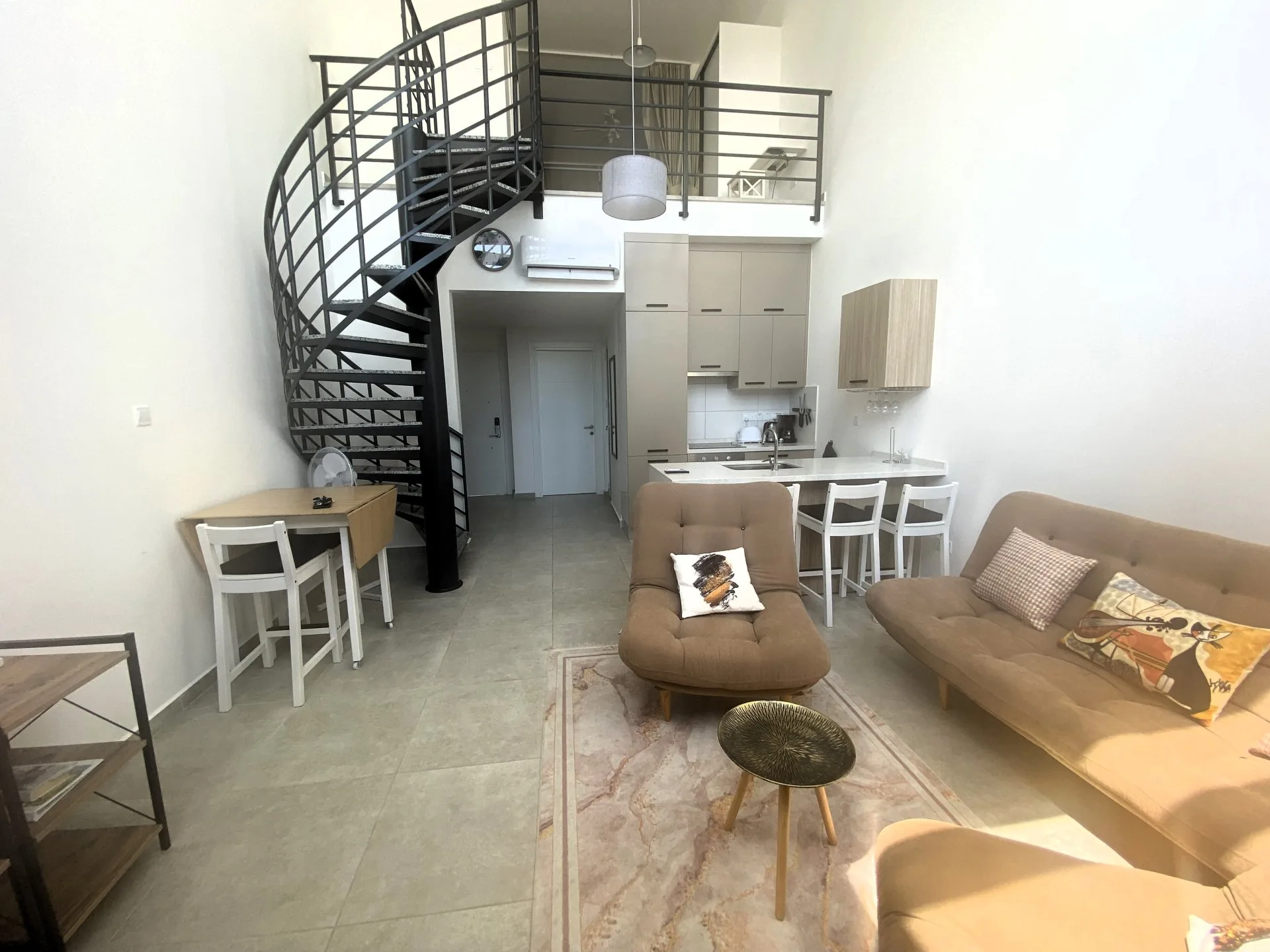 2 bedroom loft penthouse by the sea