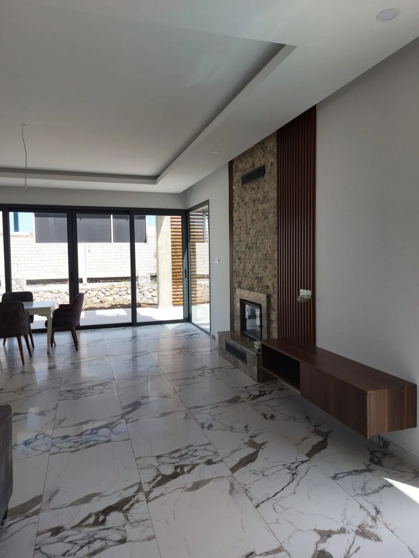 View 9